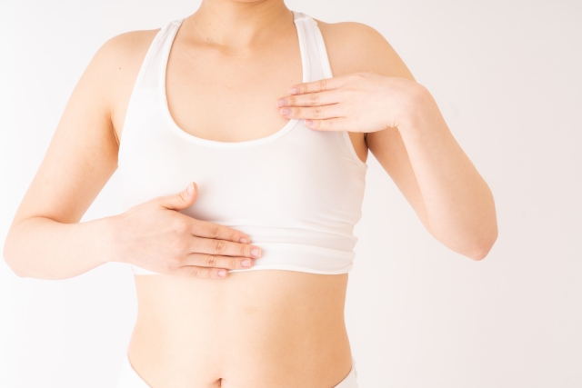 ダイエットしながらも、バストとヒップのお肉は残すような身体作りを意識している女性のイメージ